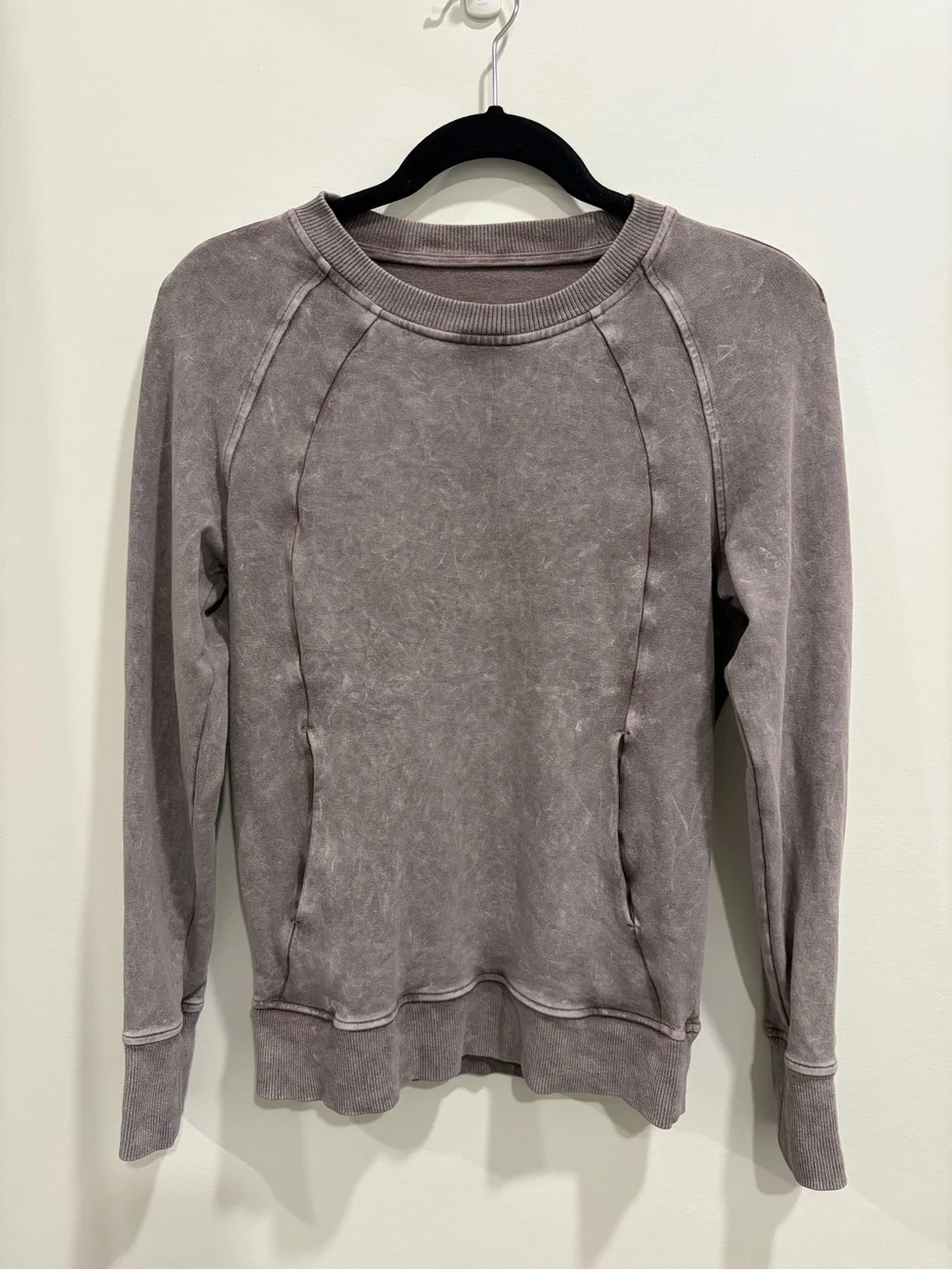 Lululemon Scuba Crew Sweatshirt - Washed Lunar Rock / Size 2